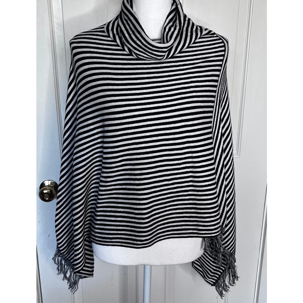 Planet by Lauren G Cotton Poncho, One Size